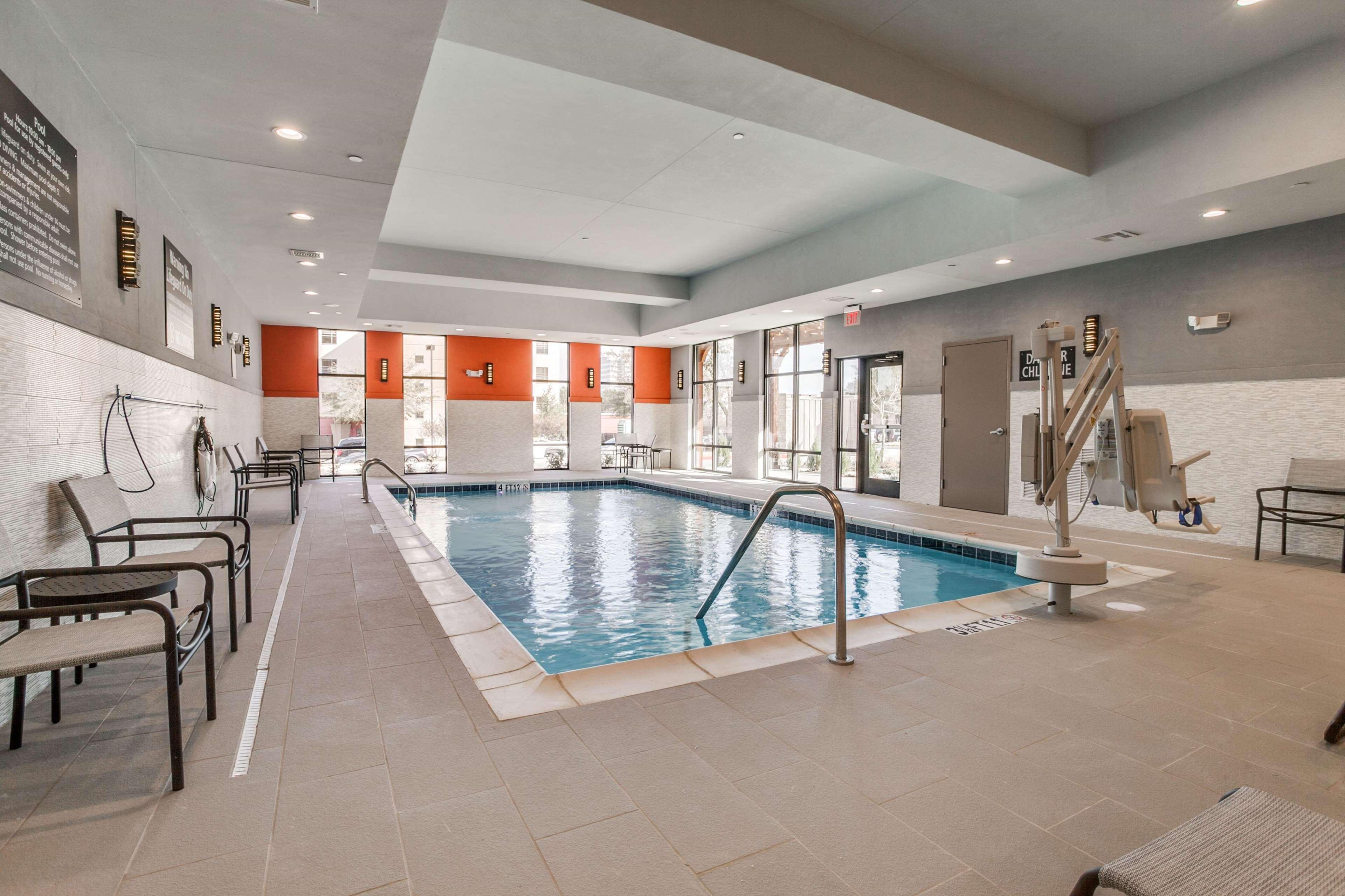 Hampton Inn&Suites Dallas-Central Expy/North Park Area Esterno foto