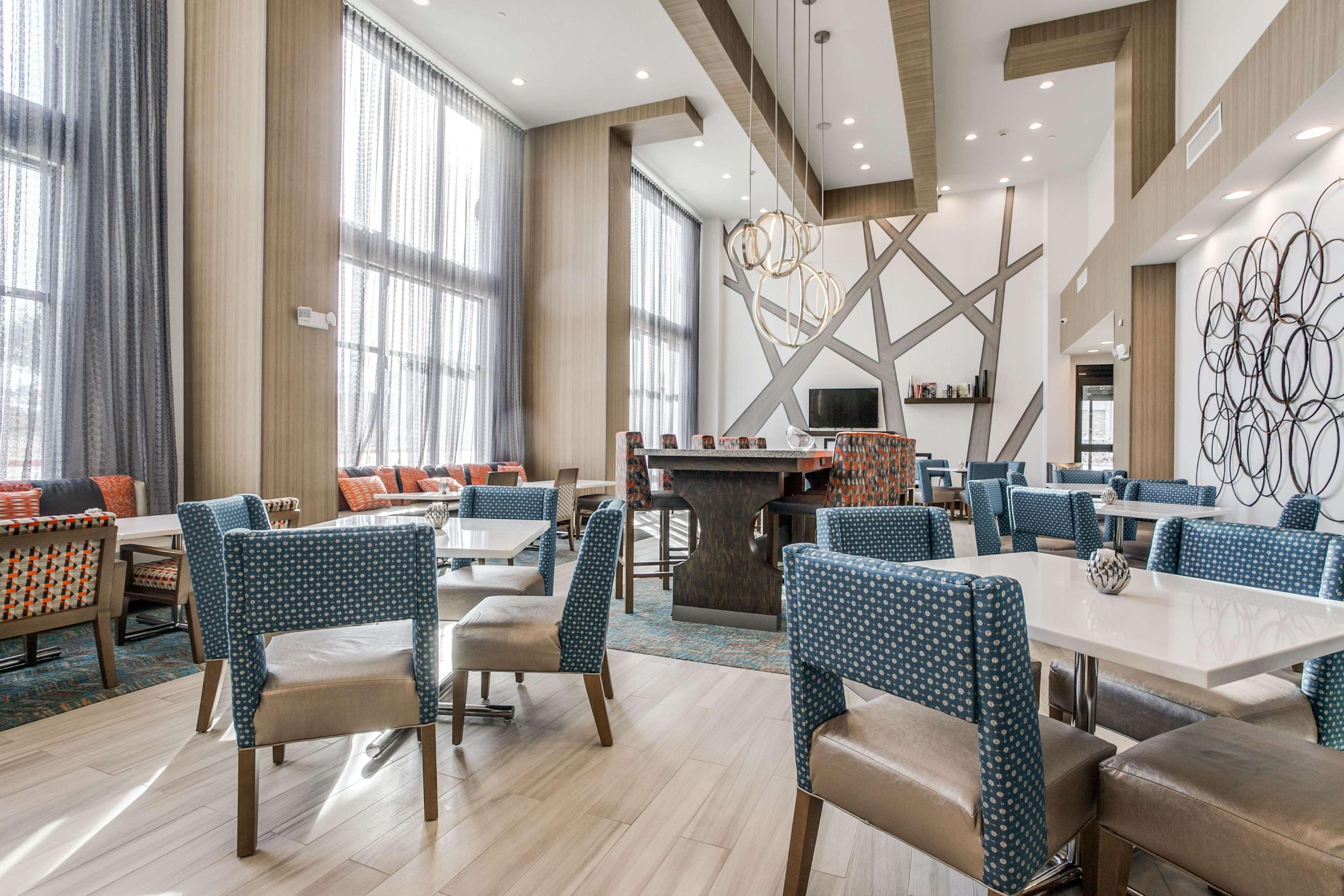 Hampton Inn&Suites Dallas-Central Expy/North Park Area Esterno foto
