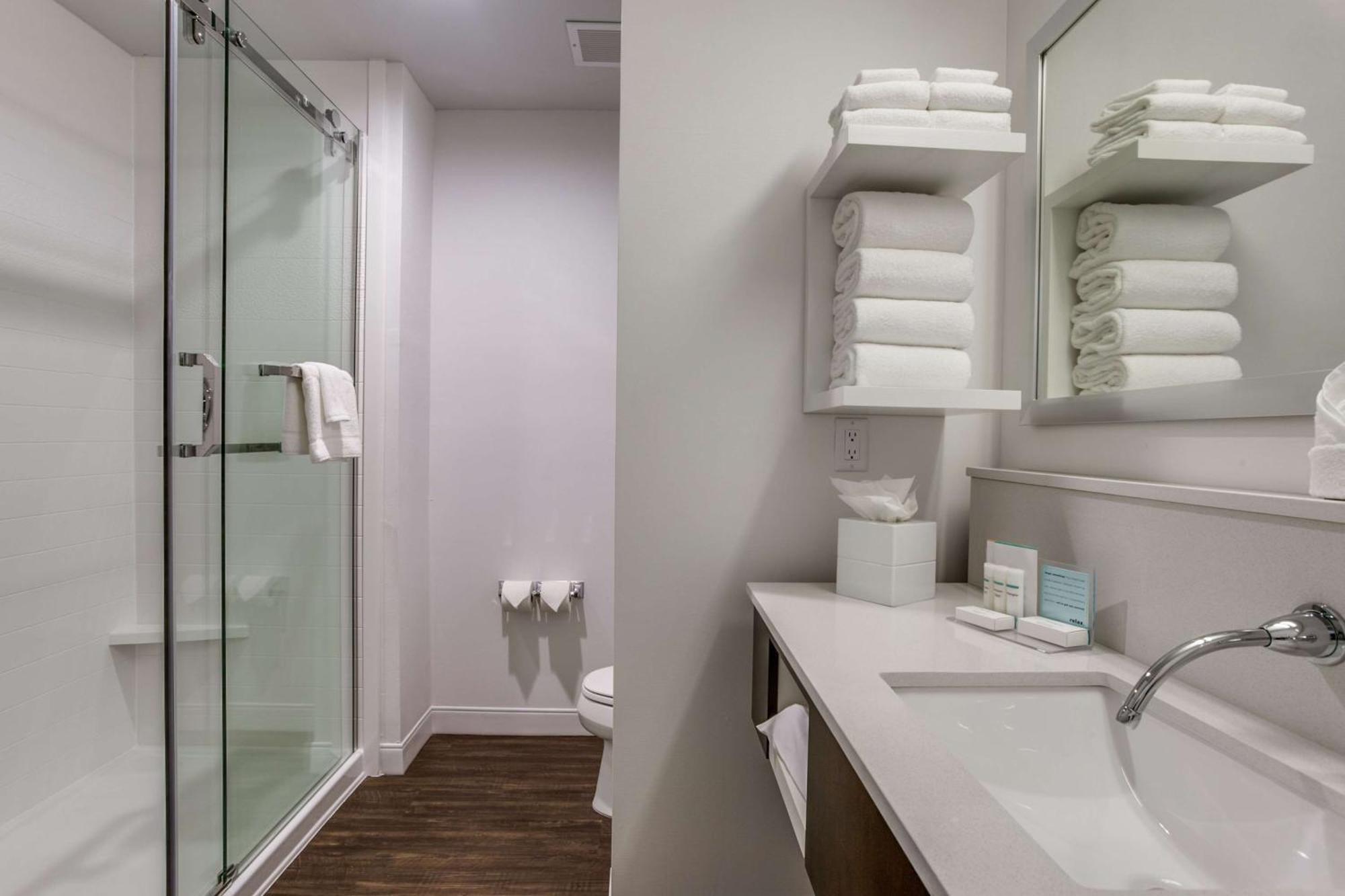 Hampton Inn&Suites Dallas-Central Expy/North Park Area Esterno foto