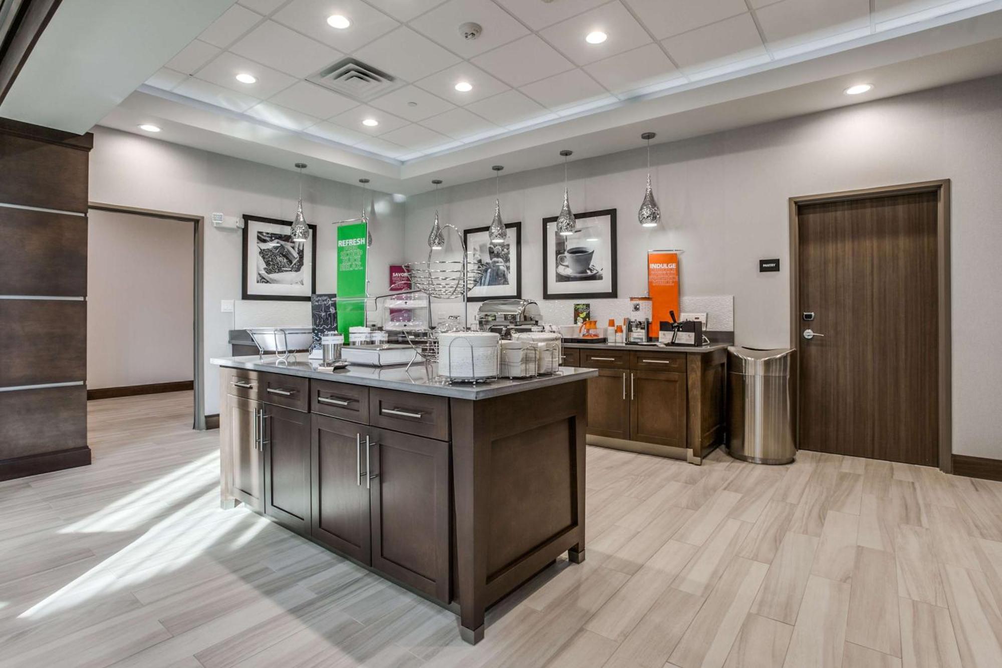 Hampton Inn&Suites Dallas-Central Expy/North Park Area Esterno foto
